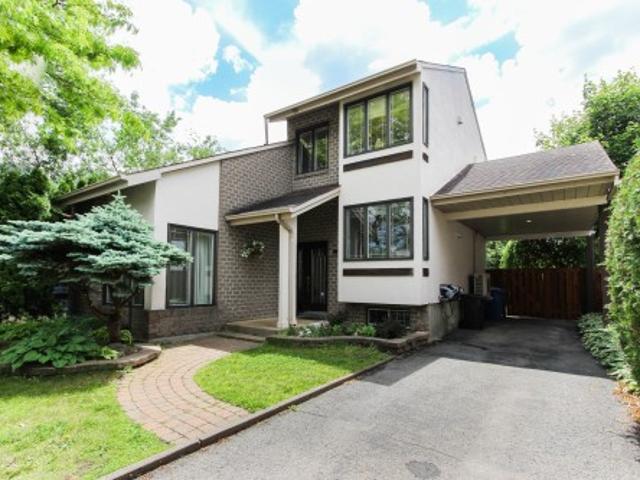 House for sale in Longueuil, Quebec