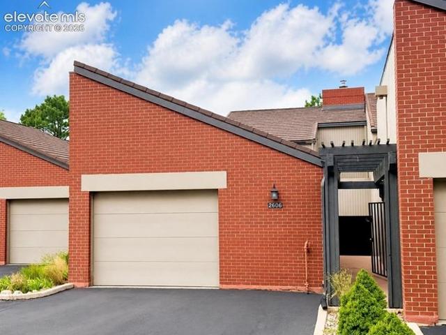 Townhouse for sale in Colorado Springs, Colorado