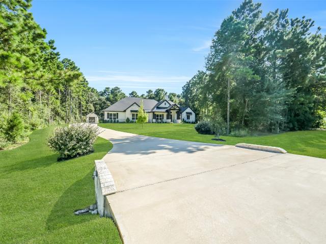 House for sale in Montgomery, Texas
