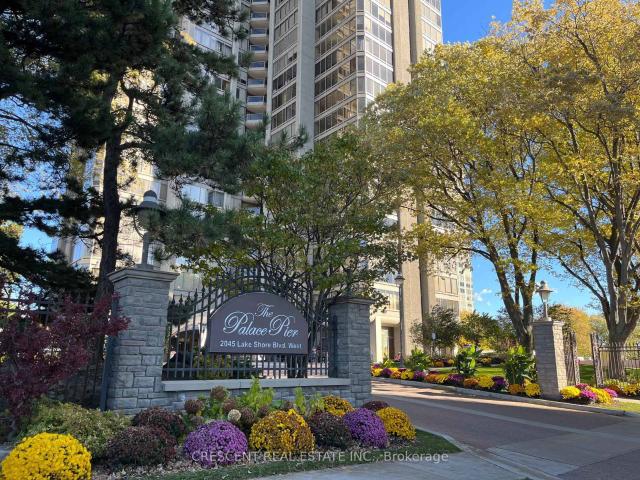 Condo for sale in Woburn, Ontario