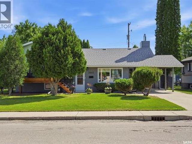 House for sale in Saskatoon, Saskatchewan