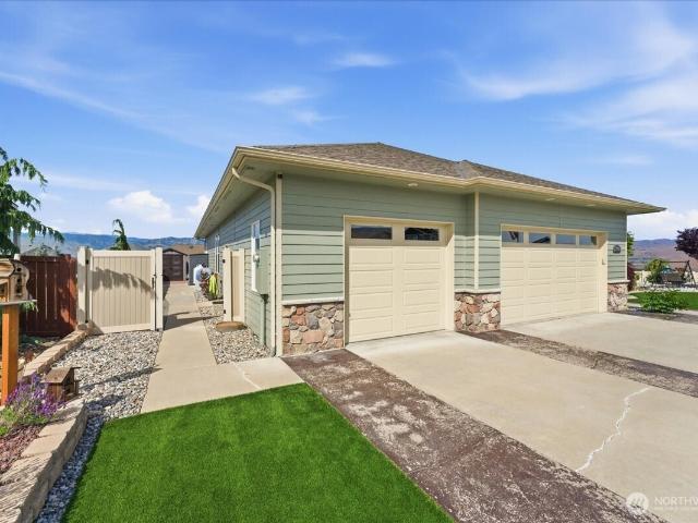 House for sale in East Wenatchee, Washington