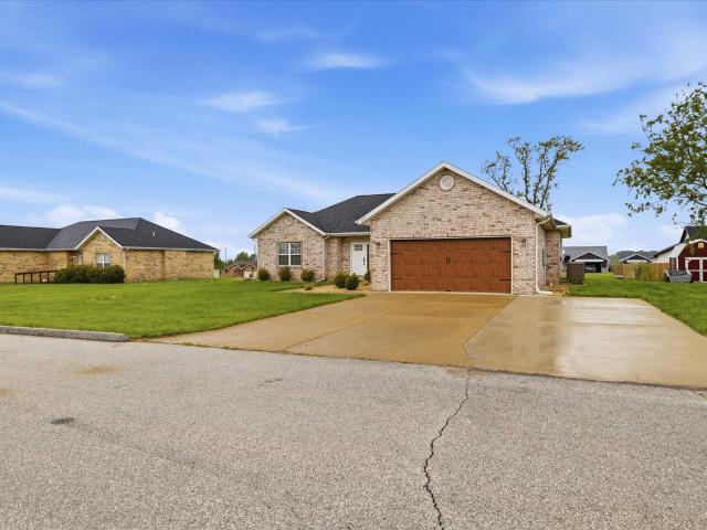 House for sale in Mountain Grove, Missouri