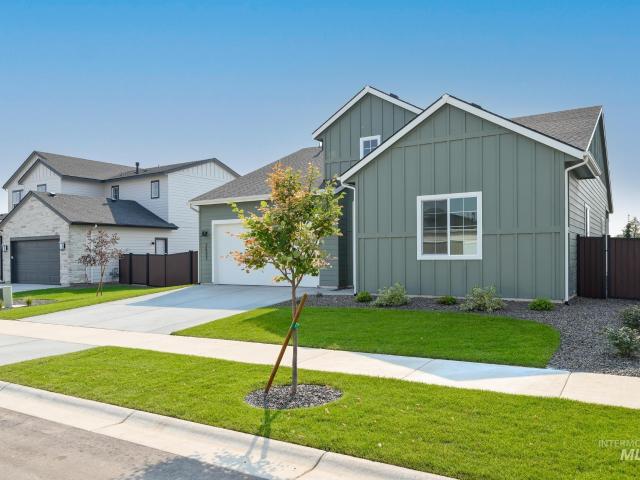 House for sale in Eagle, Idaho