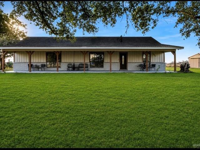 House for sale in Cameron, Texas