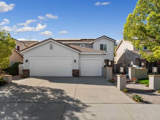 House for sale in Stevenson Ranch, California