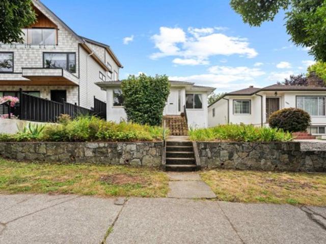 House for sale in Vancouver, British Columbia
