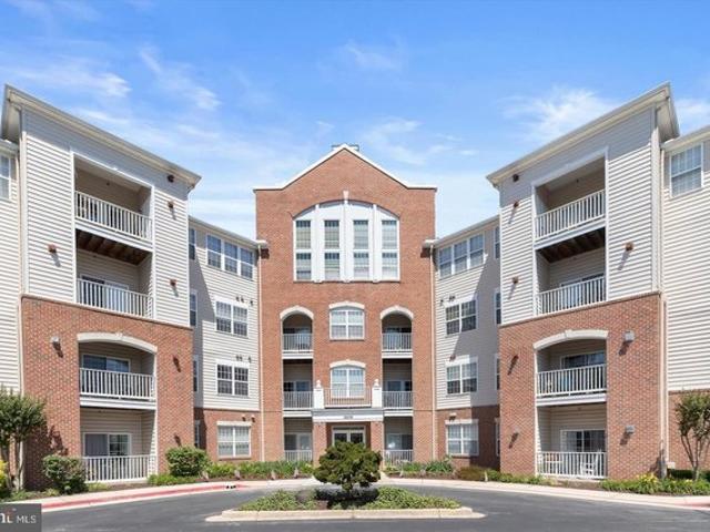 Condo for sale in Gambrills, Anne Arundel County