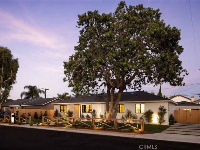 House for sale in Costa Mesa, California