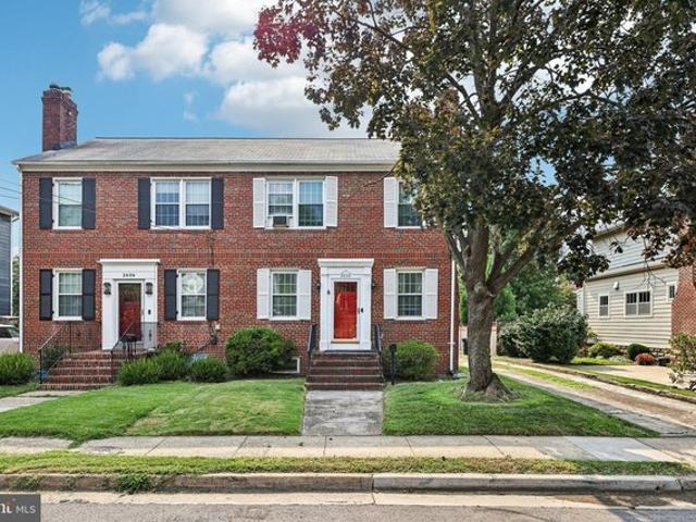 Townhouse for sale in Virginia
