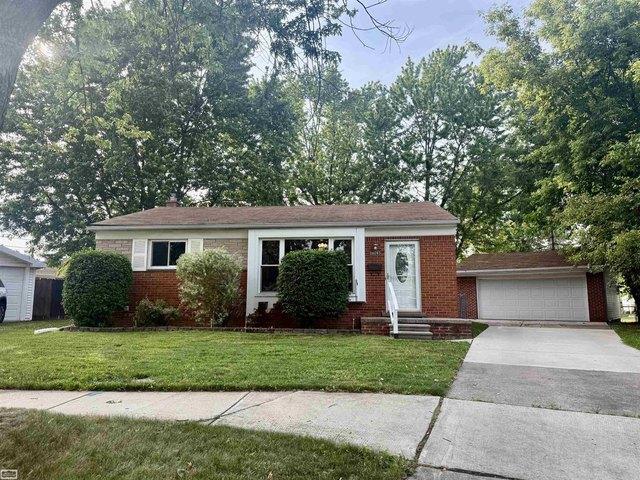 House for sale in Roseville, Michigan