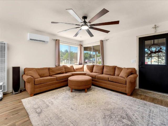 House for sale in Anderson, Shasta County