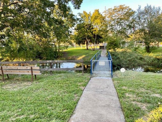 Land for sale in Dickinson, Texas
