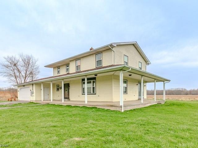 House for sale in Jefferson, Ohio