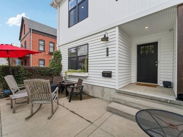 Townhouse for sale in Cleveland, Ohio