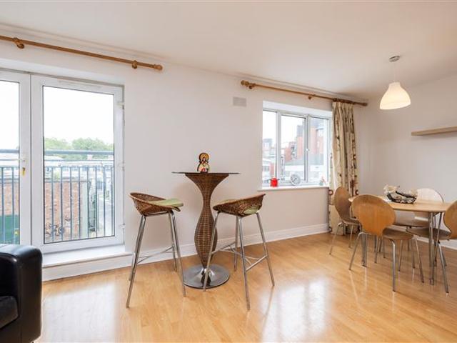 Apartment for sale in Bluebell, North Tipperary