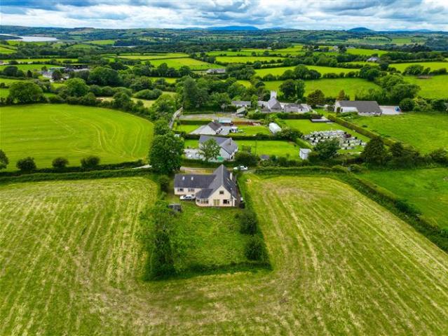 Detached House for sale in Loch Garman, North Tipperary