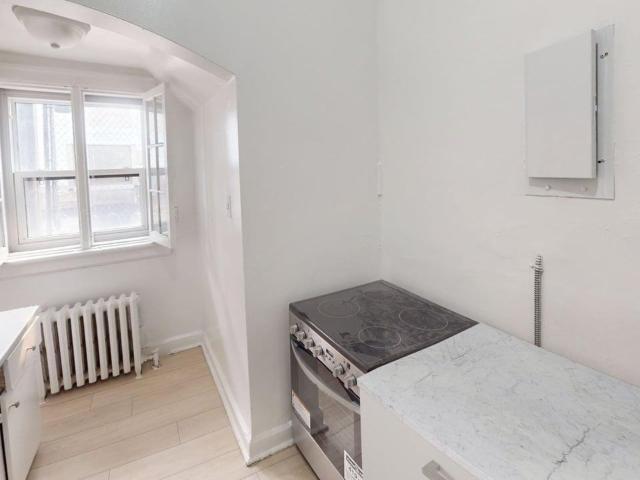 Apartment for rent in Mulhurst Bay, Ontario