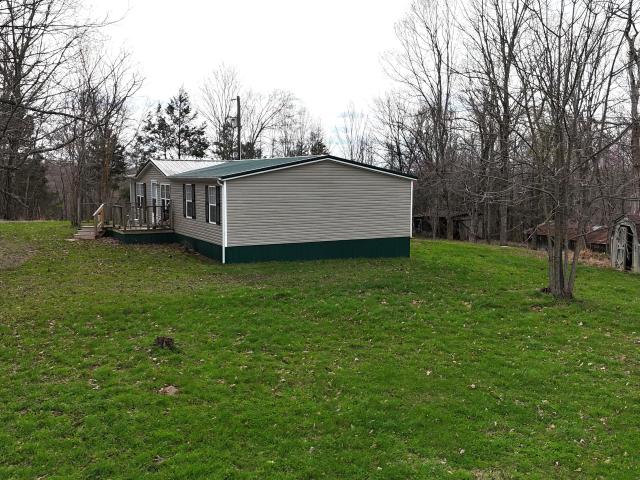 House for sale in Edmonton, Kentucky