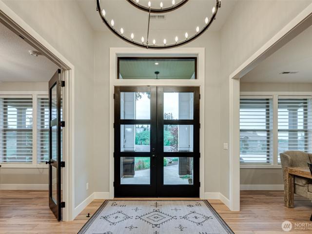 House for sale in Castle Rock, Washington