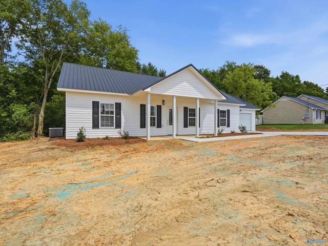 House for sale in Albertville, Alabama