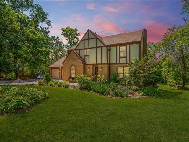 House for sale in Elizabeth, Pennsylvania