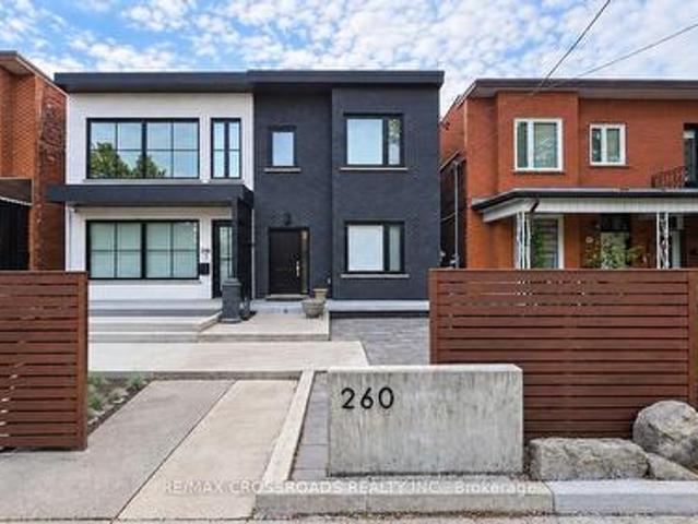 House for sale in University—Rosedale, Toronto