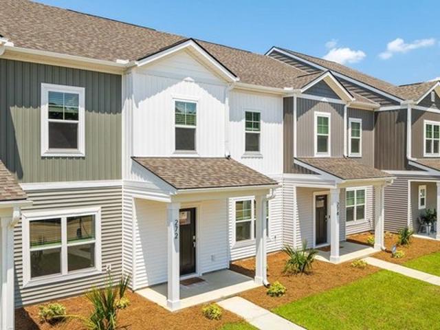 Townhouse for sale in Summerville, South Carolina