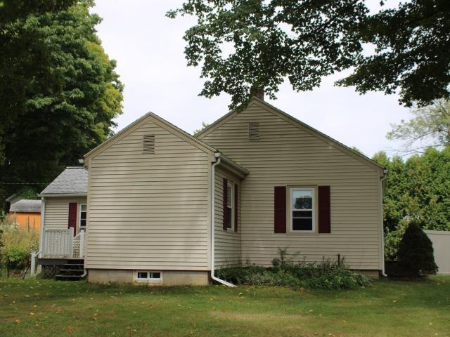 House for sale in Mill River, Deerfield