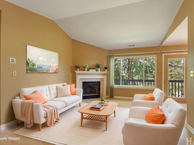 Condo for sale in Wauconda, Illinois