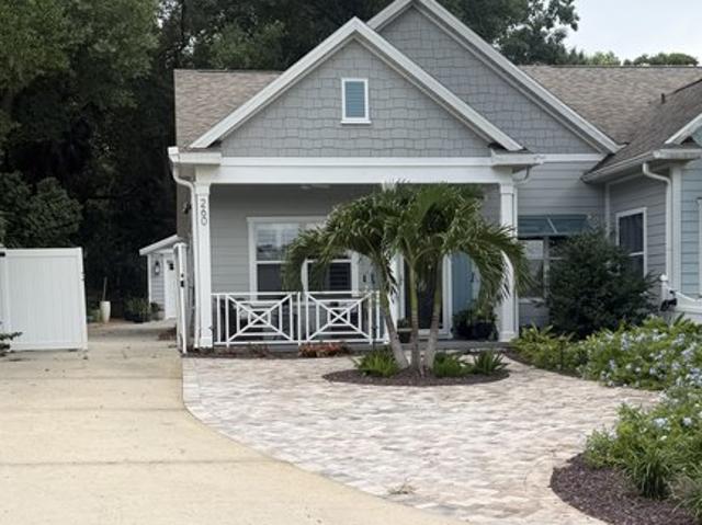Townhouse for rent in Mount Dora, Florida