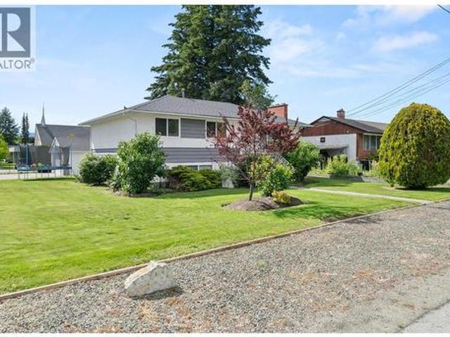 House for sale in Winfield, British Columbia