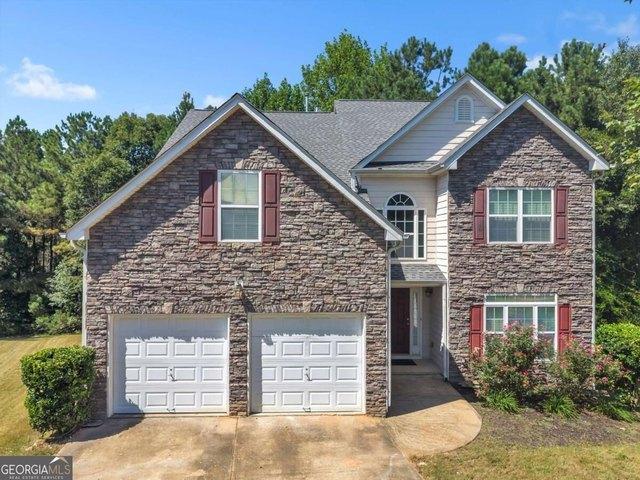 House for sale in Fairburn, Fulton County