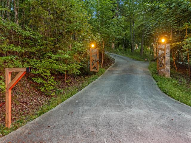 House for sale in Spring City, East Tennessee