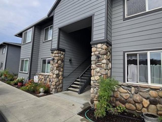 Condo for sale in Oregonia