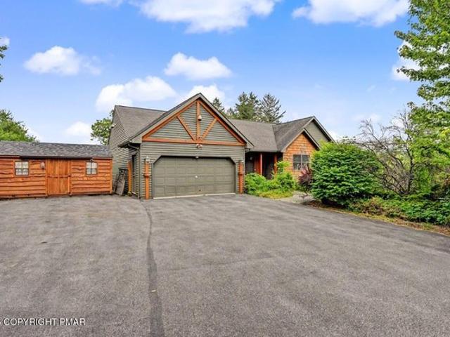 House for sale in Saylorsburg, Ross Township