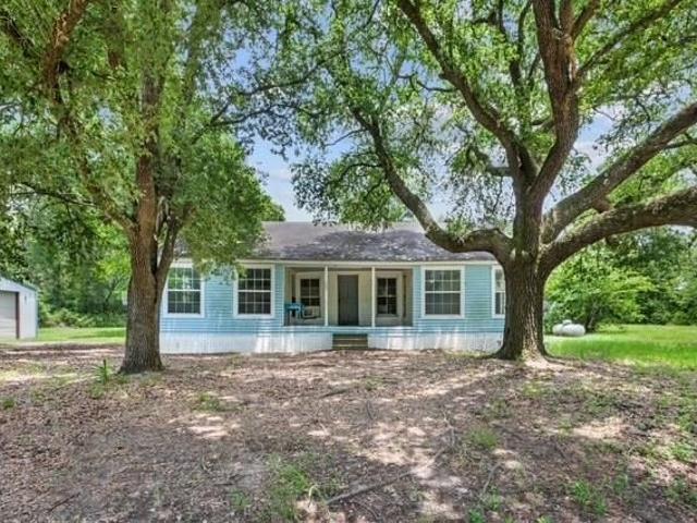 House for sale in Groveton, Texas