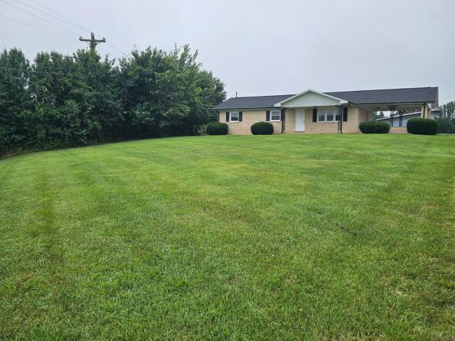 House for sale in Russell Springs, Kentucky