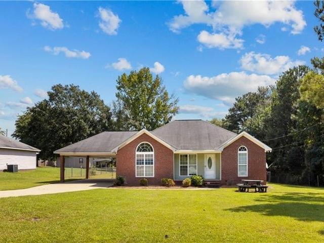 House for sale in Smiths, Alabama