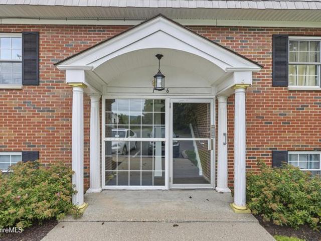 Condo for sale in Lenox, Berkshire County