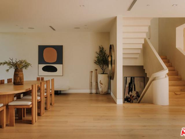 Property for rent in Canoga Park, California