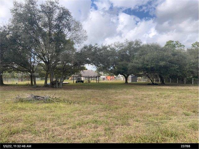 Land for sale in Clewiston, Florida