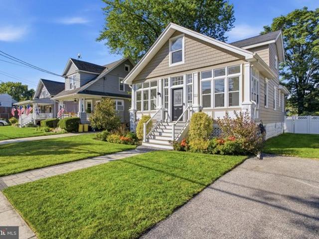 House for sale in Audubon, New Jersey