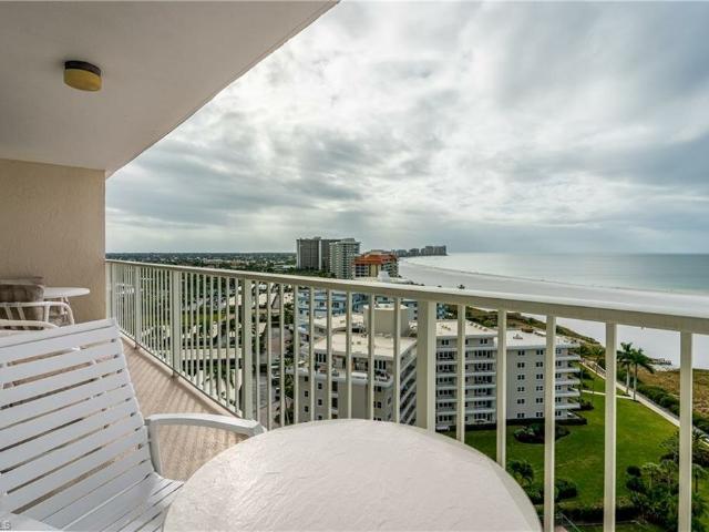 Apartment for rent in Marco Island