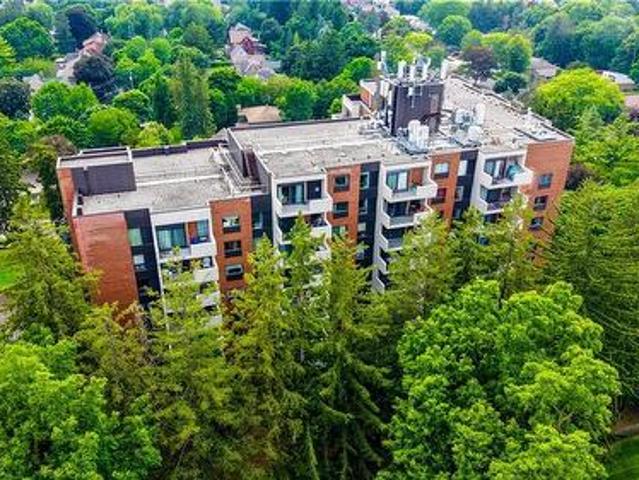 Condo for sale in Kitchener, Ontario