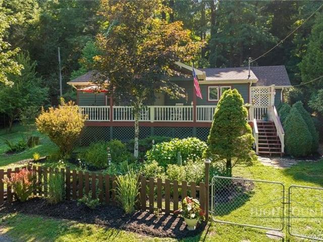 House for sale in Watauga, North Carolina