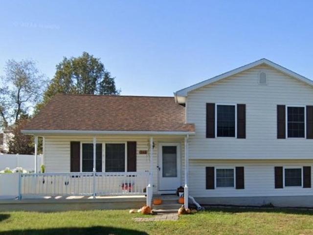 House for sale in Falling Waters, West Virginia