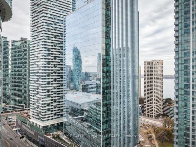 House for rent in Spadina—Fort York, Toronto