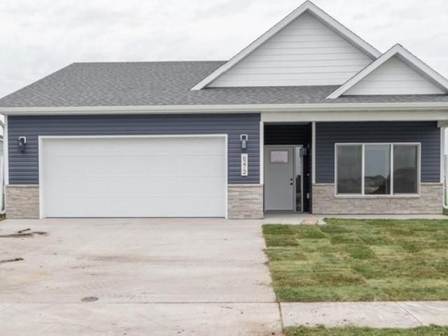 House for sale in Moorhead, Minnesota