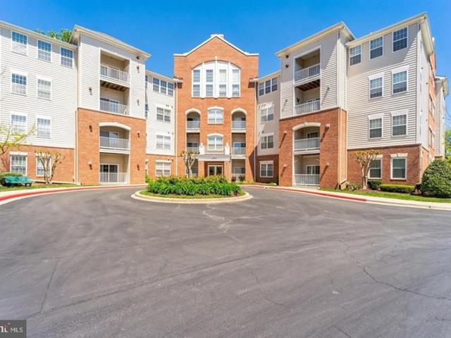 Condo for sale in Gambrills, Maryland